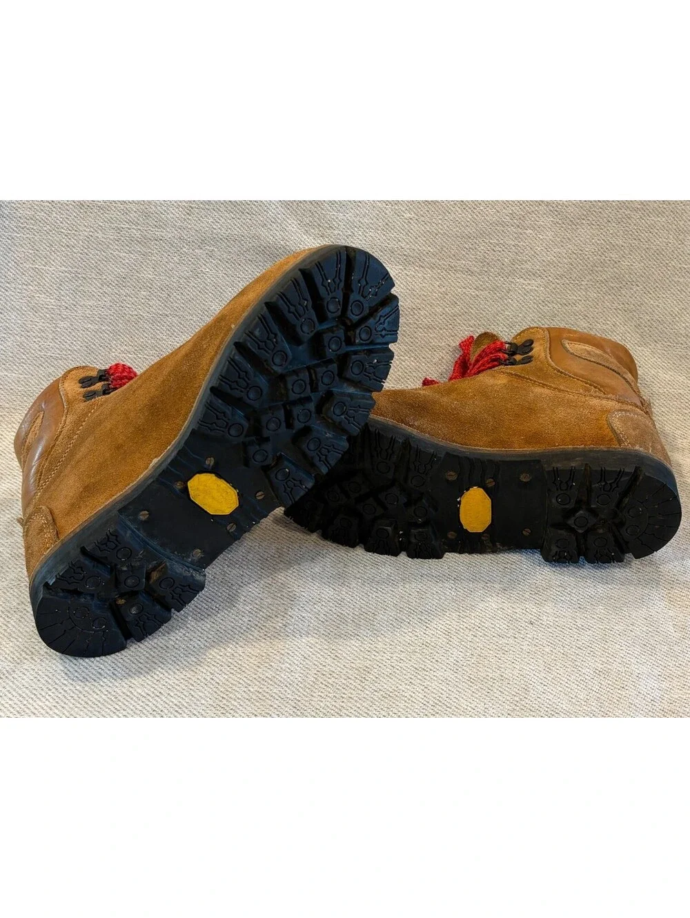 Vintage Kinney Colorado Suede Hiking Boots Vibram Sole Red Laces Men 7 Women 8.5